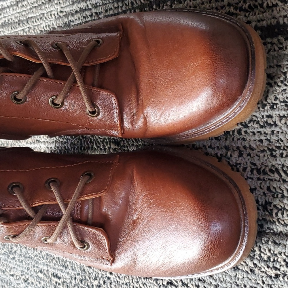 Zodiac Leather Boots - Picture 6 of 6